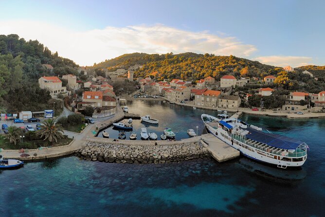 Full Day Kayaking and Snorkeling to Green Cave with GoPro photos - Lunch in Šuđurađ on Šipan