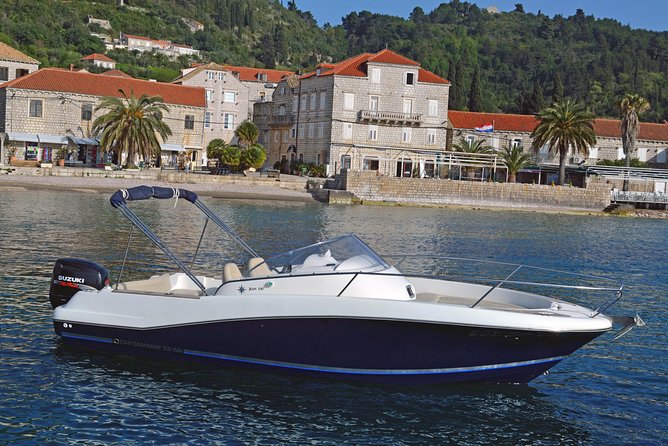 Full day trip to the Elafiti islands with Atlantic ALL INCLUDED - The Jeanneau Cap Camarat 755 WA makes the day feel personal