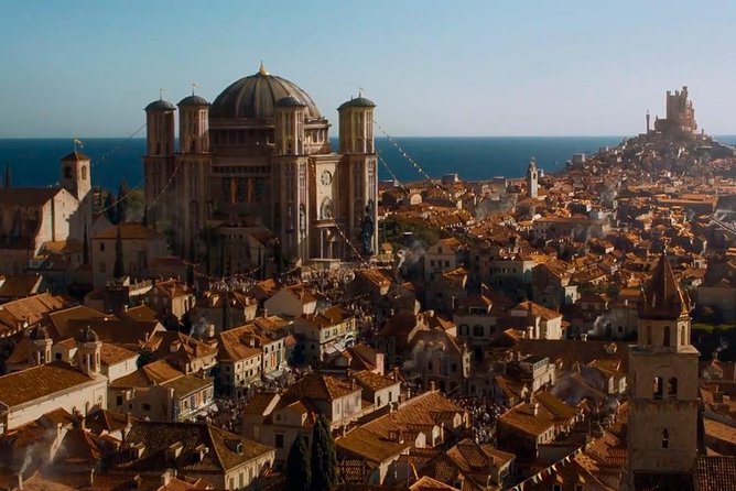 Game of Thrones Extended Tour with Swords and Props - Pile Gate, the entrance to King’s Landing