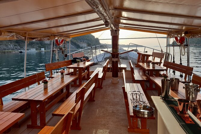 Gastro Cruise | Cruise around Dubrovnik Old Town with Lunch - What the $87.12 price includes
