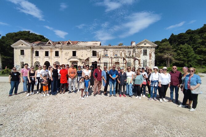 Guided Tour to Kupari From Holiday Resort to War Zone - Why Kupari tells a different story about Dubrovnik