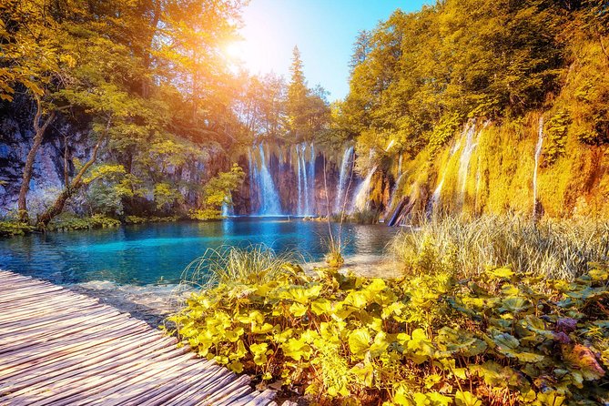 Guided transfer from Zagreb to Split with Plitvice Lakes stop - Five hours among Plitvice’s lakes and waterfalls