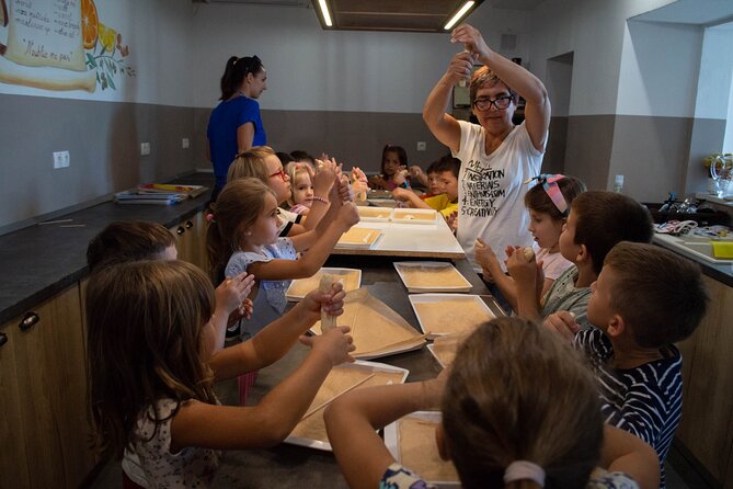 Half-Day Cooking Workshop Gastronomy in Korcula - Starting with bruschetta and island produce