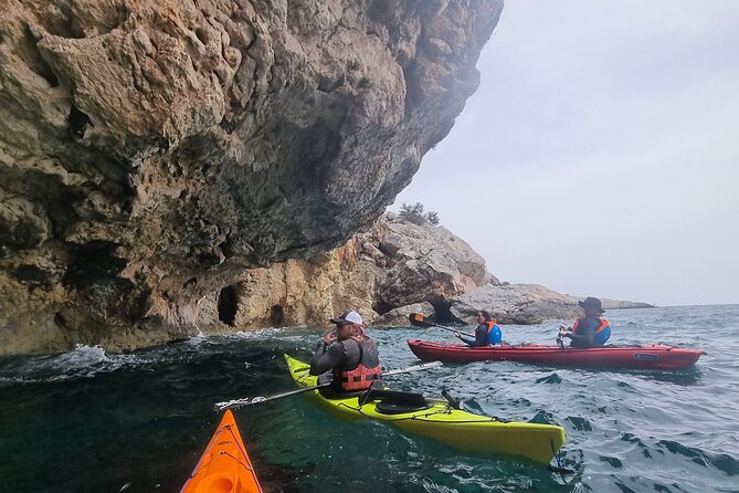 Half-day kayak tour from Hvar town - Starting at Cest la Vie in Hvar