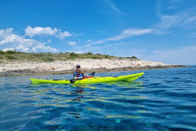 Half-day kayak tour from Hvar town - Zdrilca Bay and the island pause