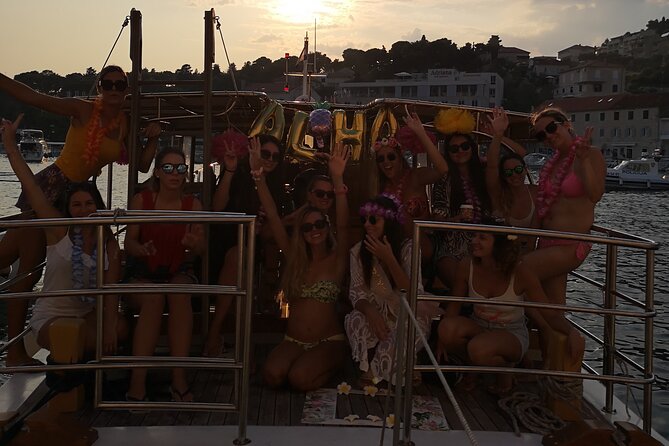 Half Day Private Group Boat Tour in Croatia - Should you book the private Hvar cruise?