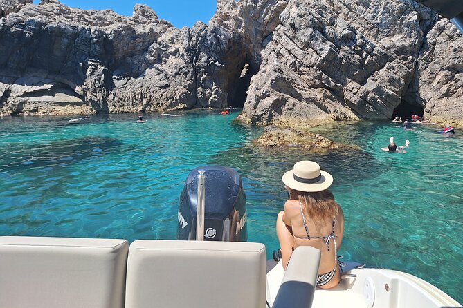 Half-Day Private Speed Boat Tour in Dubrovnik on Elaphiti Islands - Three caves and one sandy beach in four and a half hours