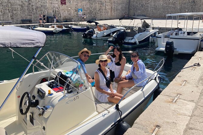 Half-Day Private Speed Boat Tour in Dubrovnik on Elaphiti Islands - Drinks, snacks, and what lunch costs extra