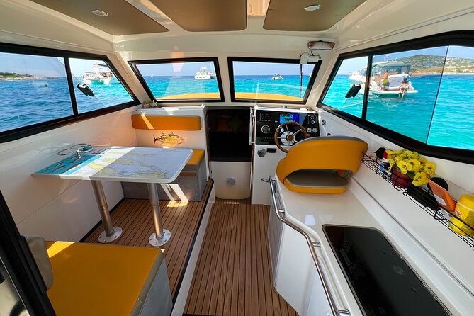 Half Day Speedboat Tour to Three Islands from Trogir - Captains, safety, and the small-group advantage