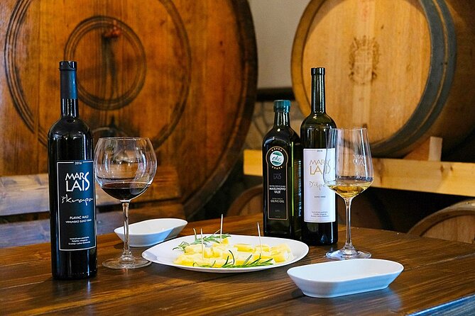 Half Day Tour - Deep and Dark Red Wine of Pelješac - Mali Ston and oysters fresh from the bay