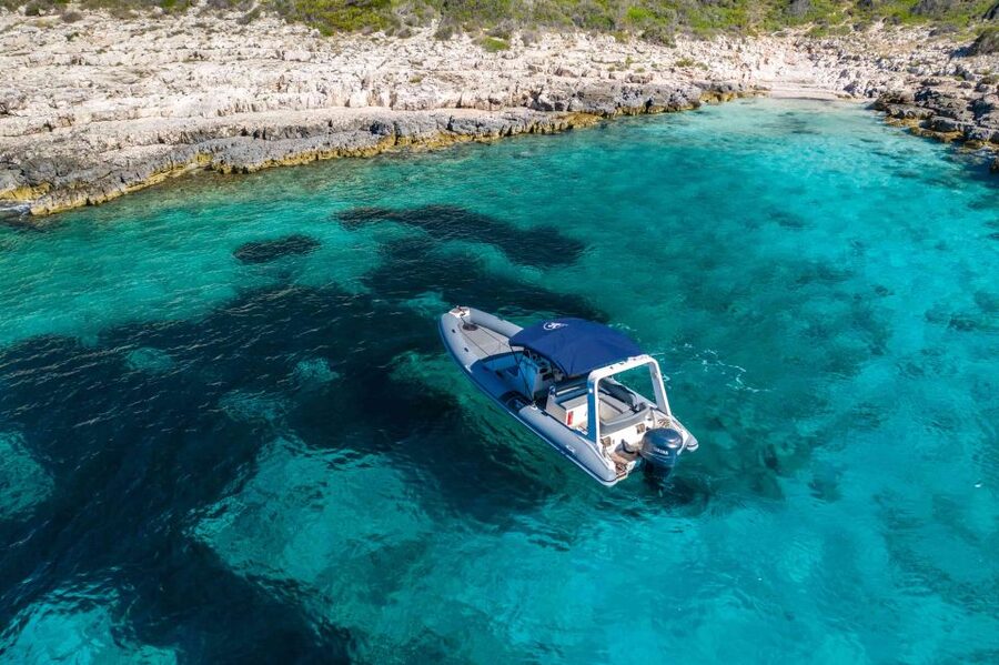 Hvar: Blue Cave, Green Cave & Stiniva Beach Speed Boat Tour - Blue Lagoon is the day’s easygoing middle