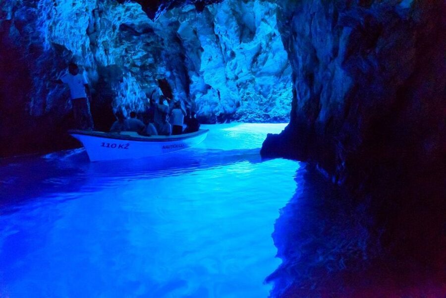 Hvar:Blue & Grenn Cave and Vis Island Private Speedboat Tour - Stiniva Cove and its narrow sea entrance