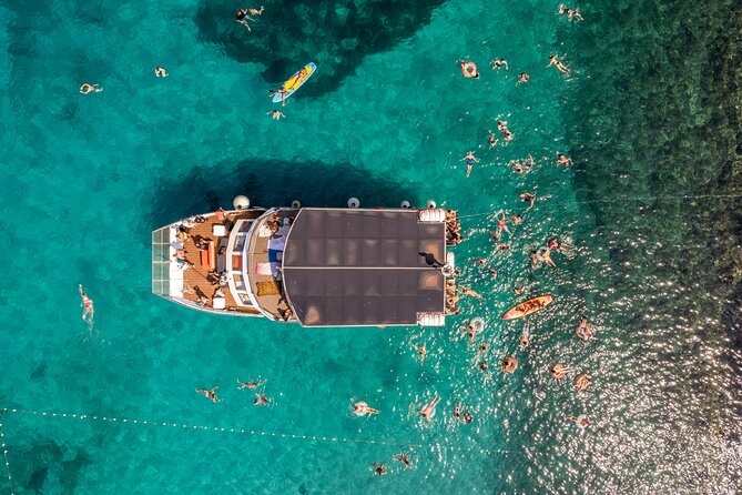 Hvar, Brač & Pakleni islands cruise with lunch & drinks from Split & Trogir - Milna on Brač: a quieter final stop