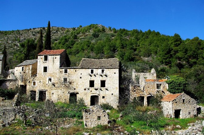 Hvar Charming Abandoned Village Small Group Tour and Local Dinner - Key points to know before you book