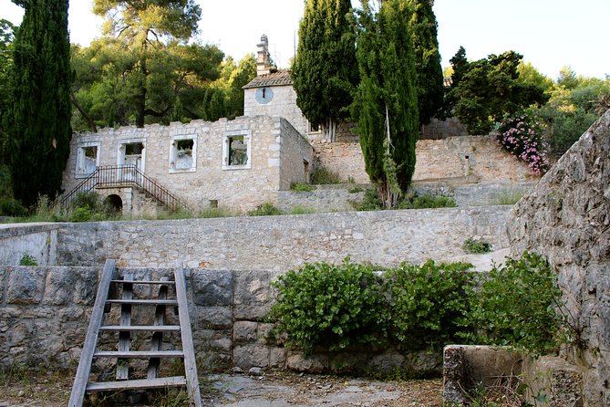 Hvar Charming Abandoned Village Small Group Tour and Local Dinner - Timing, group size, and practical planning