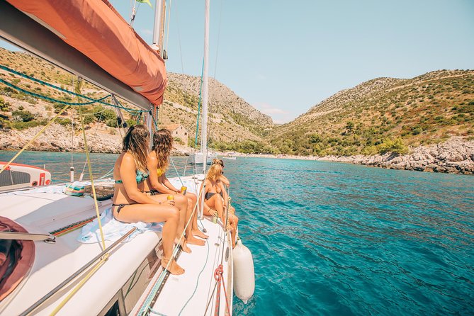 Hvar - Full Day Sail on a yacht - friendly skipper- small group - lunch optional - Dubovica and the old stone house