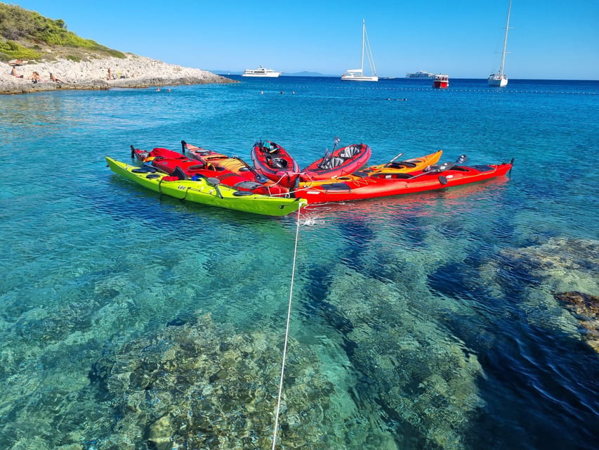 Hvar: Half day kayak tour to Pakleni islands - Mlini Beach and the Pakleni coves