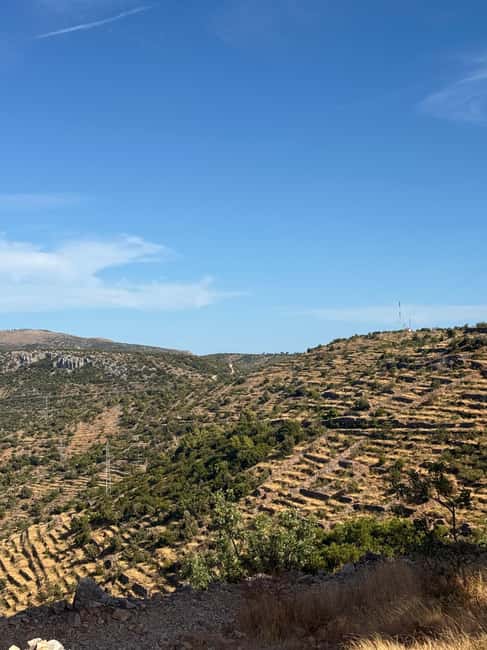 Hvar: Hvar Wine Tasting Experience - Why this tour shows you another Hvar