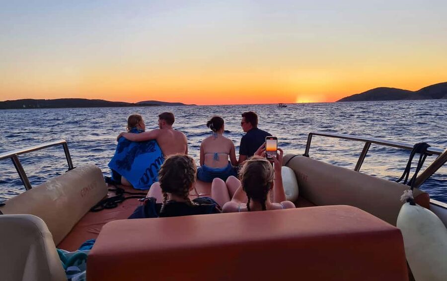Hvar: Sunset and Pakleni Islands with a Speed Boat - The 30-minute swim at Mlini and Ždrilca lagoon