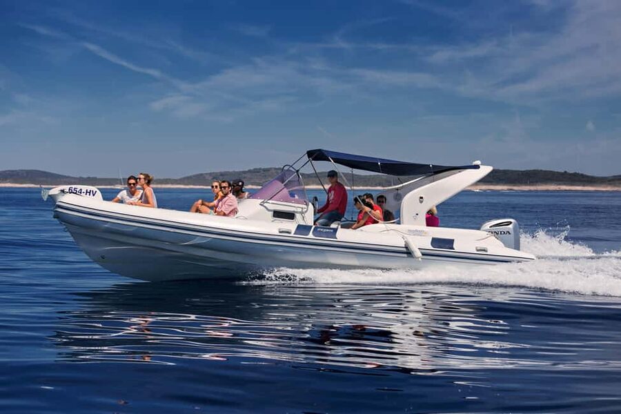 Hvar: Sunset and Pakleni Islands with a Speed Boat - Sunset over the Pakleni Islands