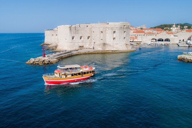 Island Hopping & City Walls Cruise with Food and Open Bar - Šipan adds a quieter historical stop