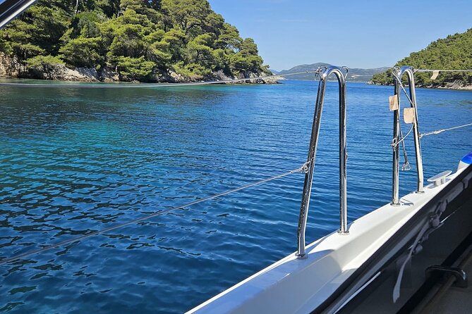 Islands Tour on Luxurious Jeanneau Sun Odyssey - Setting sail from Lapad at 10 a.m.