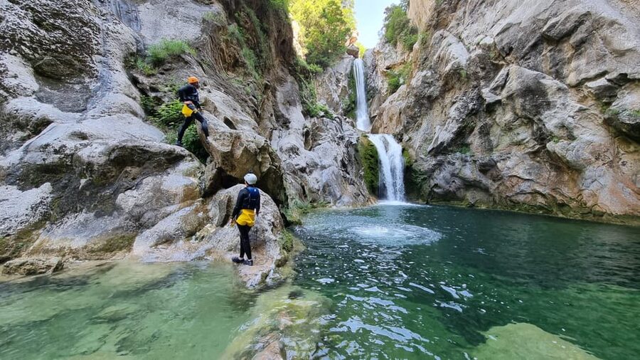 Iz Omisa/Zadvarija: Extremni Canyoning na rijeci Cetini - Finishing near Kraljevac power plant