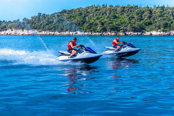 Jet Ski Rent 30 min - Sharing a jet ski with one other person