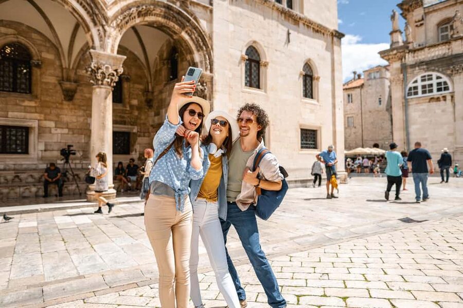 Jewels of Hvar – Guided Walking Tour - An early European theater and Hvar’s Arsenal