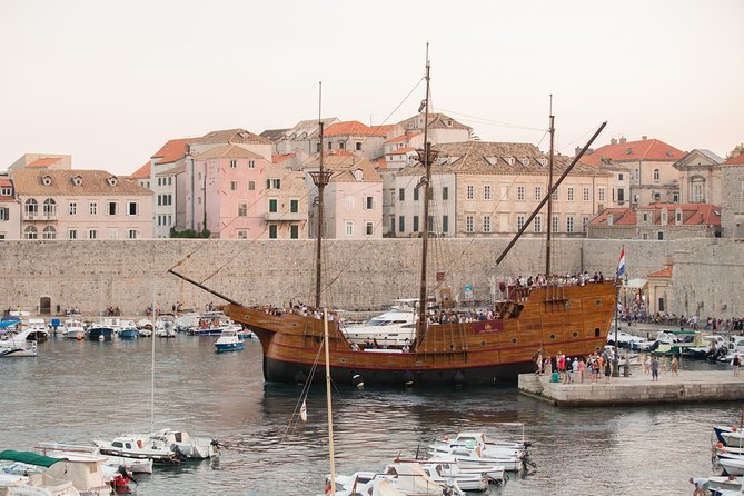 Karaka - The Best Dubrovnik Sunset Cruise (adults only) - Why the karaka replica makes a difference
