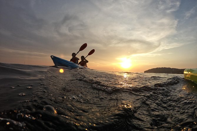 Kayak tour in Pula to Valley of Tears/free drinks+photos included - Paddling away from Valkane