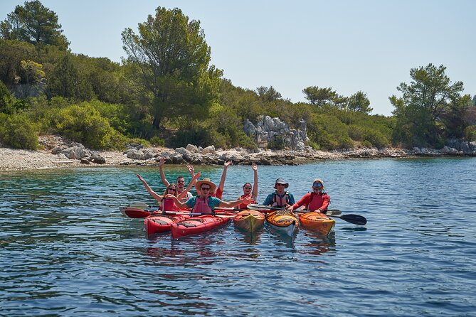 Kayaking Korčula's Paradise -Half Day Guided Kayak Tour - Who will enjoy this Korčula kayak tour?