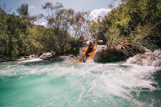 Kayaking Mrežnica river - What the guides add to the day