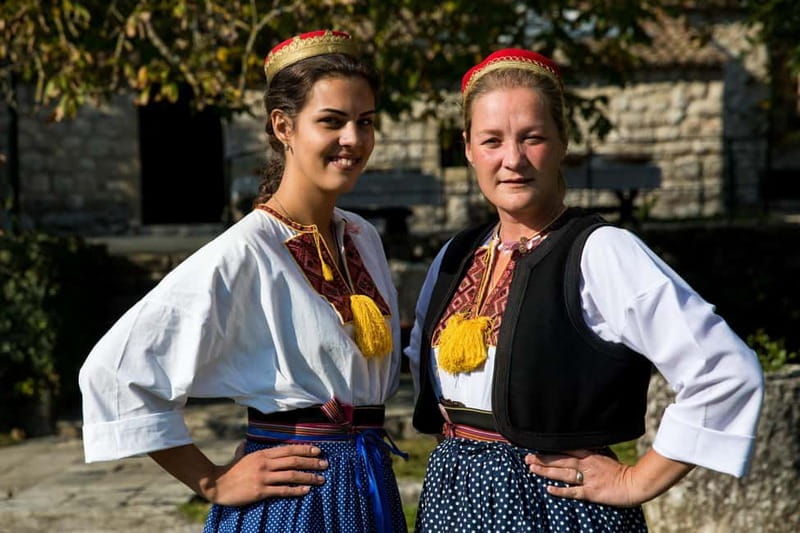 Konavle Valley: Tour with Wine Tasting from Dubrovnik - The guide and the quality of the stops