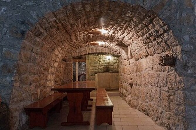Konavle wine tasting tour from Dubrovnik with 2 vinery's - Guide quality and the feel of a small group