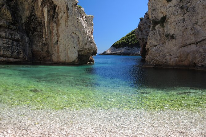 Korcula Island Private Sea Kayaking Tour with lunch - What to Bring and What to Expect
