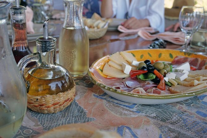 Korcula Island Snorkeling Adventure , ship wreck and lunch - What the crew adds to the day