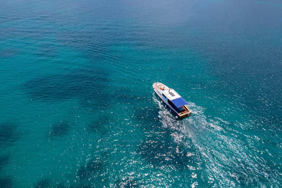 Korčula: Sail Away - tour with traditional craftmanship boat - The crew and the pace on board