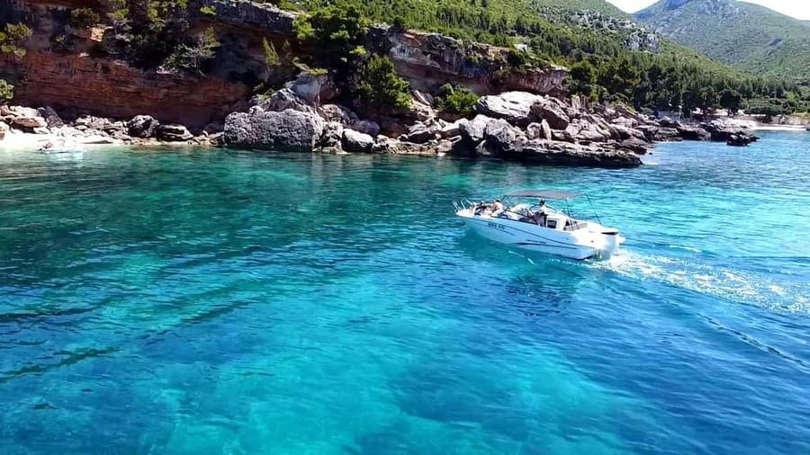Korčula Snorkeling&Swimming, Shipwreck & More, Private Tour - Why this private Korčula boat trip works so well