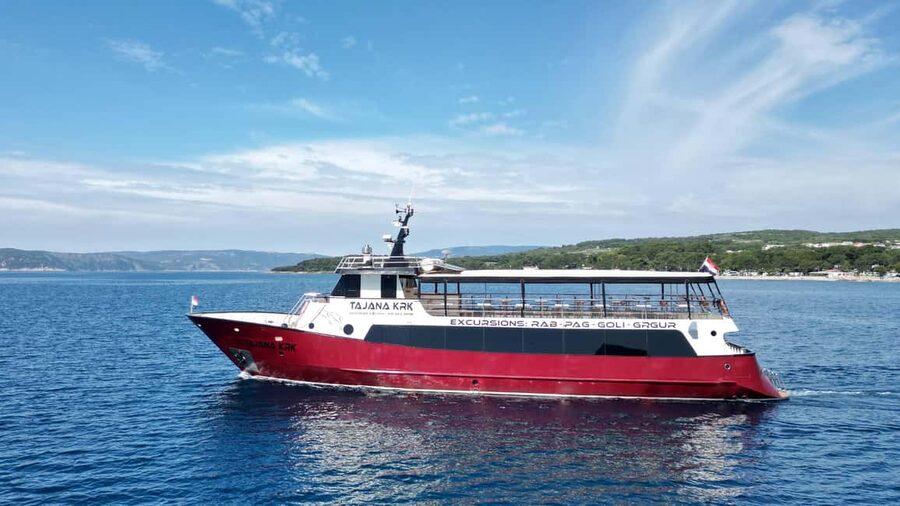Krk:Rab & Pag Boat Trip with Swimming & City Tour with lunch - Boarding MB Tajana in Krk