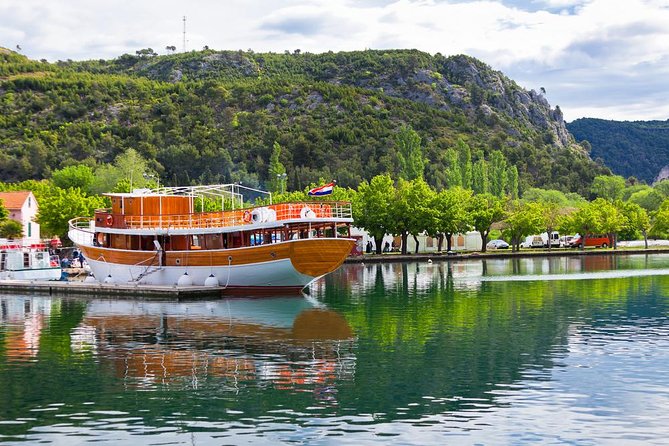 Krka Waterfalls & Primošten from Trogir, Seget, Čiovo & Kaštela - At a glance