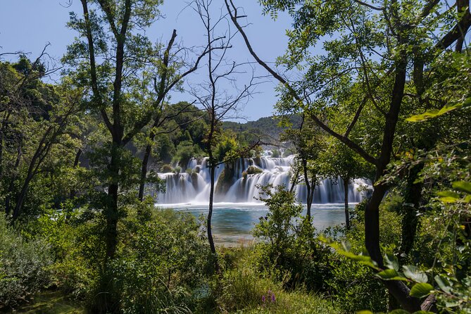 Krka Waterfalls with 30min river cruise from Split or Kaštela - The 30-minute cruise and Skradin stop