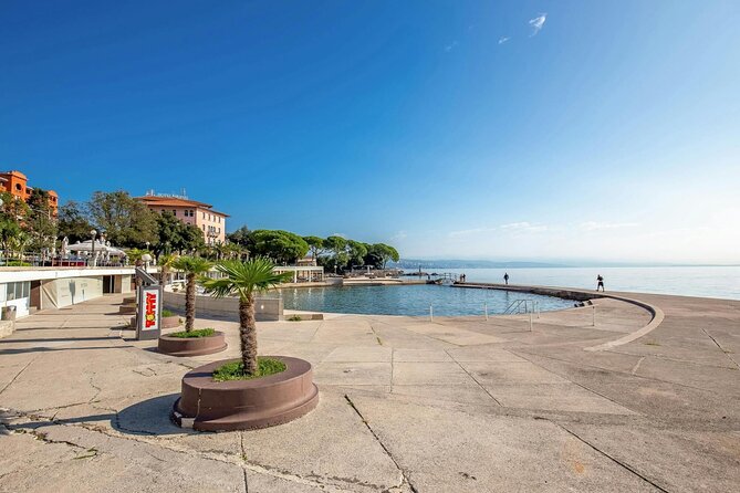 Kvarner Bay Tour with Opatija, Lovran and Local Specialties - What the coach service adds to the value