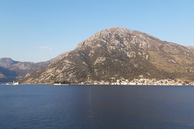 Laizy Wednesdays Tour to Montenegro - Perast, stone houses and a choice of boat trip