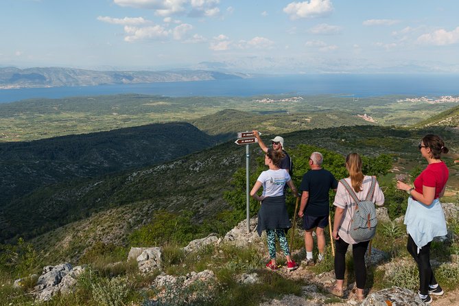Local Life Tour - Starting above Hvar at Spanjola Fortress