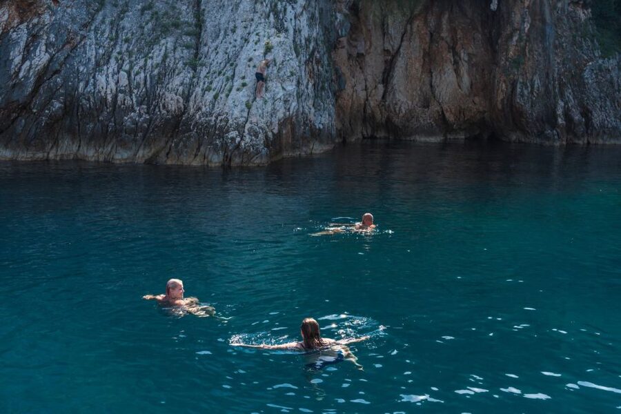 Lovran/Opatija: Swimming on Cres Island with Lunch - Badnjev Beach and the second swim