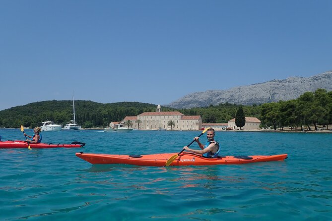 Lumbarda-Sunset Kayaking Experience with picnic: Wine and Sweets - Key details at a glance
