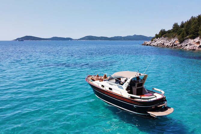 Luxury Elaphite Islands half day Cruise with lunch Apreamare - Koločep: cliffs, sea caves, and a local lunch