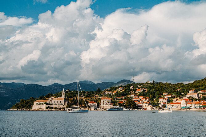 Luxury Elaphite Islands half day Cruise with lunch Apreamare - Who should book this Elaphite Islands cruise?