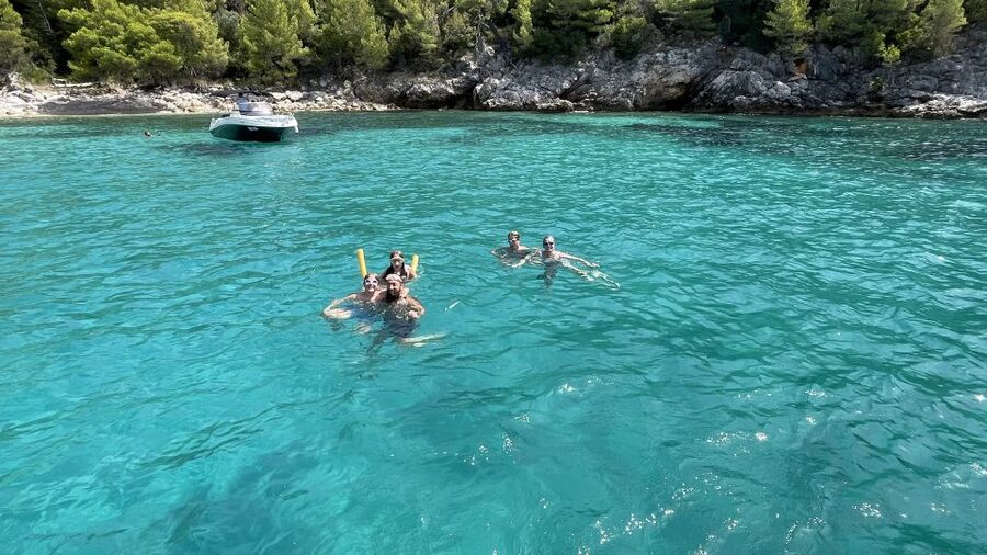 Luxury Private Boat Tour to Elaphiti Islands (4 hours) - Small details that make the day smoother